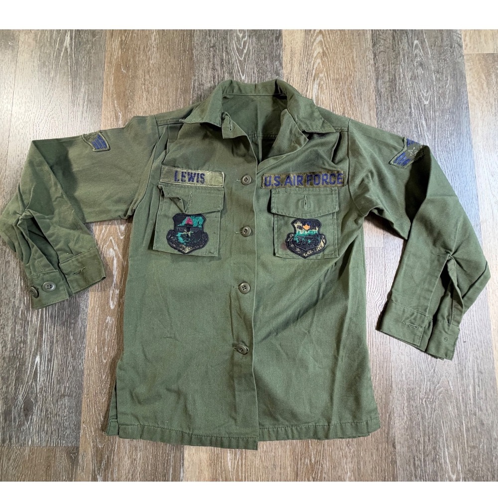 Vintage US Air Force Military Utility Shirt womens small Green Patches Fatigue